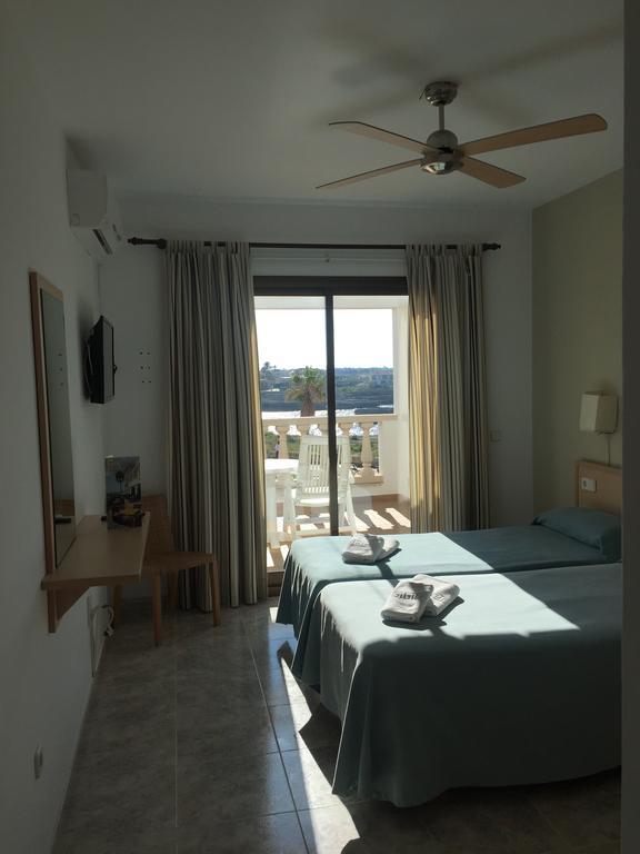 Hostal Sa Prensa Ciutadella  Chambre photo